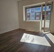 Kurzfristiger Bezug oder Vermietung wäre mgl. - renovierte 2 Zimmer - Wohnung in Eilbek - Hamburg Hamm