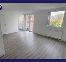 Modernes Wohnen ohne Barrieren für Senioren! 1-Zimmer-Apartment mit Kochnische und Duschbad, Aufzug - Köln Ehrenfeld Modernes Wohnen ohne Barrieren für Senioren! 1-Zimmer-Apartment mit Kochnische und Duschbad, Aufzug - Köln Ehrenfeld