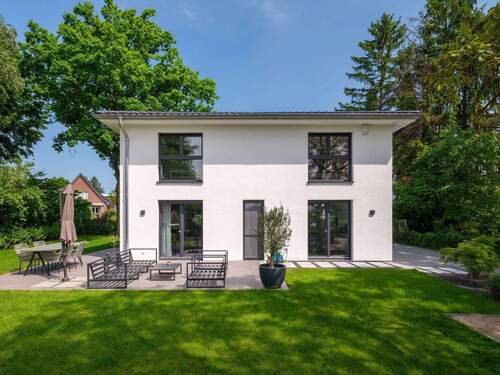 Ansicht Beispiel - Sasel . Exklusives KfW55 Stadthaus mit Wärmepumpe in Bestlage