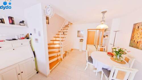 Wohnzimmer (4) - 3 Zimmer Mehrfamilienhaus, Wohnhaus zum Kaufen in Mühlenbecker Land