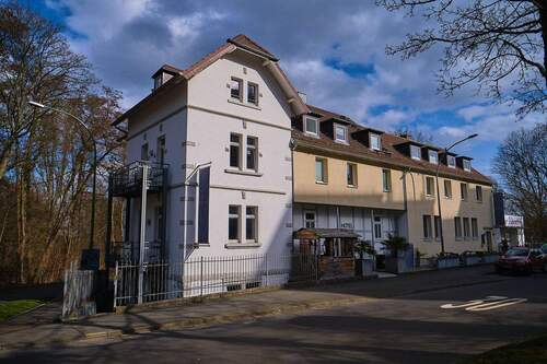 Straßensansicht - 1 Zimmer Büro zum Kaufen in Kassel