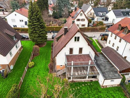 Außenansicht - 7 Zimmer Einfamilienhaus in Unterföhring