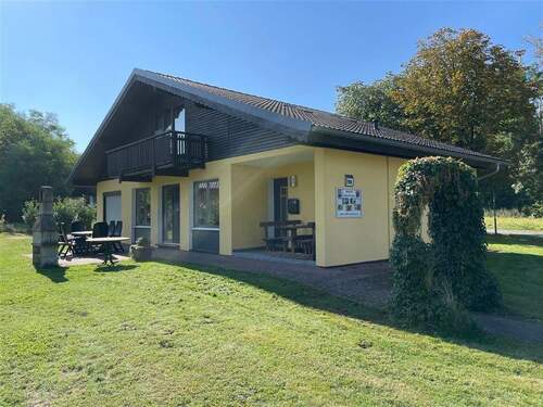 Außenansicht - Ihr Ferienhaus am Silbersee in 34621 Frielendorf