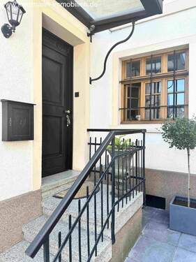 Wohnhaus (Eingang) - 