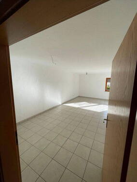 Wohnzimmer - 3 Zimmer Etagenwohnung in Sulz