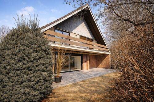 Krefeld-Dyklage - 7 Zimmer Einfamilienhaus zum Kaufen in Krefeld