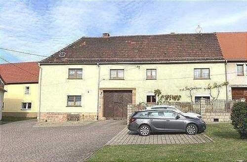 Außenansicht - 7 Zimmer Einfamilienhaus zum Kaufen in Bad Bibra