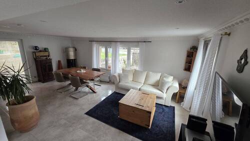 Wohnzimmer / Esszimmer - 