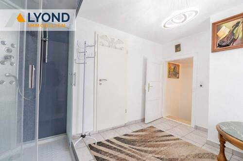 Badezimmer OG Perspektive 2 - 