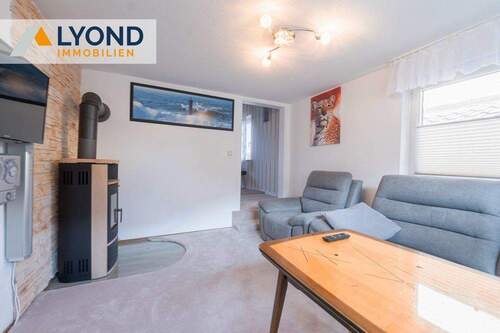 Wohnzimmer EG - Einfamilienhaus mit 100,00 m² in Deißlingen zum Kaufen