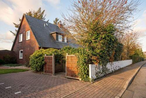 Außenansicht - 9 Zimmer Einfamilienhaus in Wenningstedt-Braderup (Sylt)