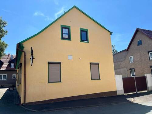 02.jpeg - Einfamilienhaus mit 262,00 m² in Gotha zum Kaufen