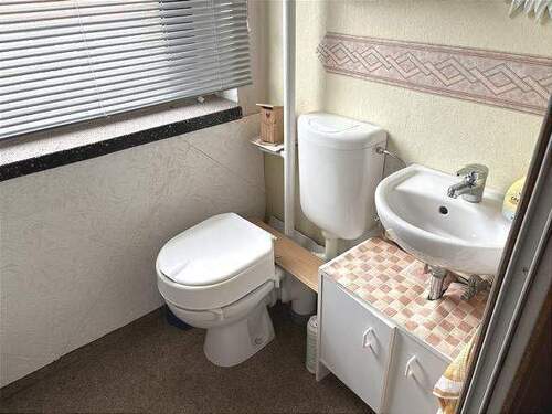 Toilette im OG - 