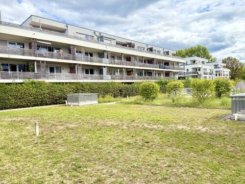Garten mit Terrasse - 
