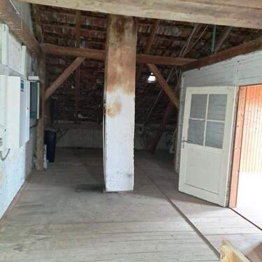 DG mit Zugang zum Zimmer - 