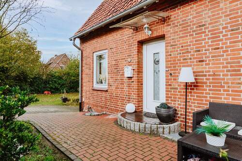 Eingangsbereich - 6 Zimmer Doppelhaushälfte zum Kaufen in Dahlenburg