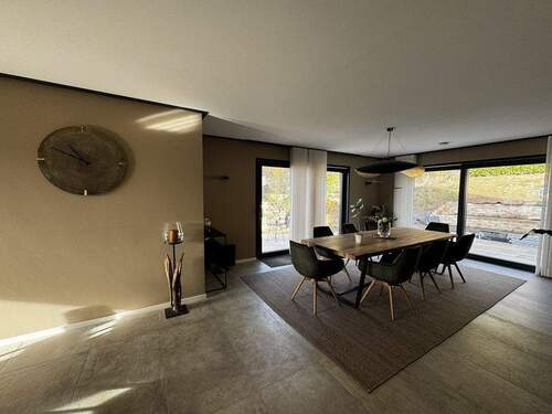 Essplatz - Einfamilienhaus mit 201,80 m&sup2; in Hentern zum Kaufen