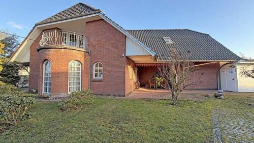 Terrasse - 4 Zimmer Einfamilienhaus zum Kaufen in Bad Freienwalde (Oder)