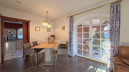 Essbereich im Wohnzimmer - 