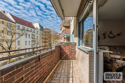 Toller Ausblick von Ihrem zukünftigen ZuHause - Lichtdurchflutete 3-Zimmer-Whg. mit Süd-Loggia im beliebten Bismarckviertel zur eigenen Gestaltung