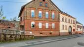 Außenansicht 2 - Investmentchance in Annweiler: 6 vermietete Wohnungen und weiterem Baupotenzial