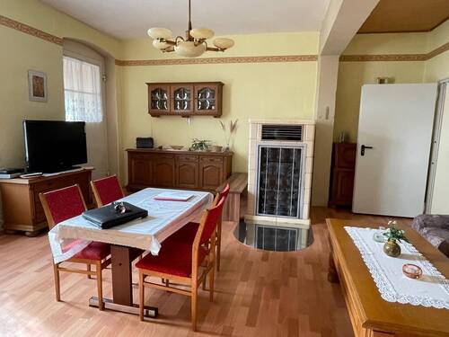 Wohnküche mit Kachelofen W2 - 