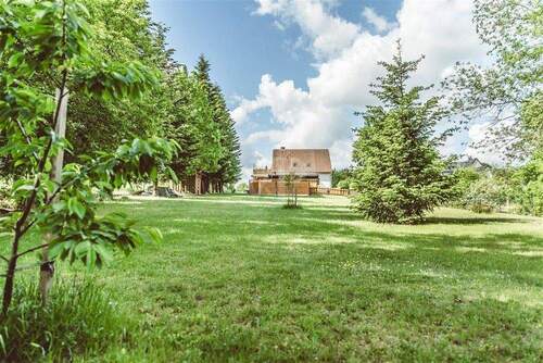 Hausansicht vom Garten - 5 Zimmer Mehrfamilienhaus, Wohnhaus zum Kaufen in Melbeck
