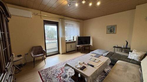 Wohnzimmer 2 - 4 Zimmer Etagenwohnung in Konz