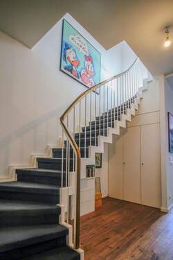 Aufgang obere Ebene - 