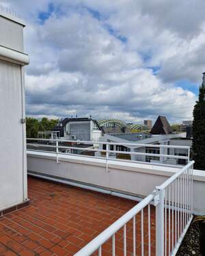 Umlaufende Dachterrasse - 