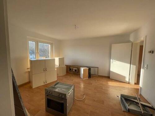 Wohnzimmer - Etagenwohnung mit 61,60 m² in Zeitz zur Miete