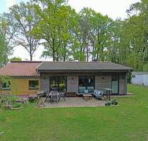 Bungalow - fast neuwertig - auf großem Waldgrundstück in toller Lage - Asendorf