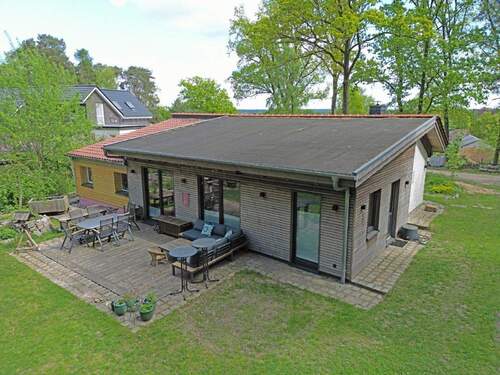 Gartenseite - 5 Zimmer Einfamilienhaus zum Kaufen in Asendorf