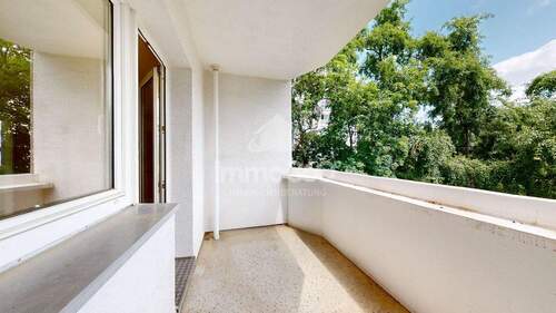 große Loggia - 3 Zimmer Etagenwohnung in Berlin