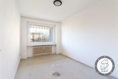 Zimmer I – ideal als Arbeits- oder Kinderzimmer (Westseite) - 