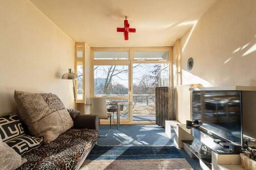 Wohnzimmer - Etagenwohnung mit 64,80 m&sup2; in Berlin zum Kaufen