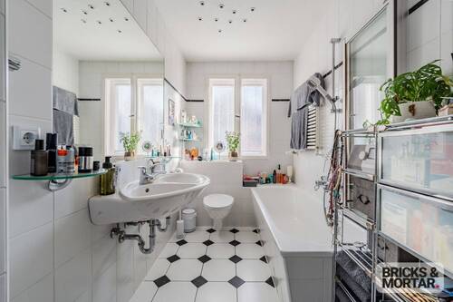 Bild 2 - 5 Zimmer Etagenwohnung zum Kaufen in Berlin