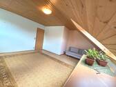 Raum im DG - 