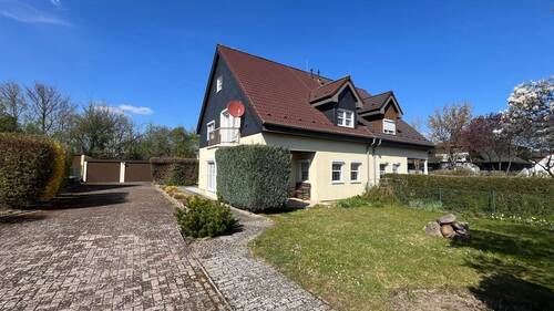20260417_130911530_iOS.jpg - 6 Zimmer Doppelhaushälfte in Siehdichum