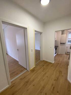 Flur - Etagenwohnung mit 52,00 m&sup2; in Stuttgart zur Miete