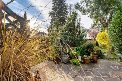 Terrasse mit Gartenblick - 