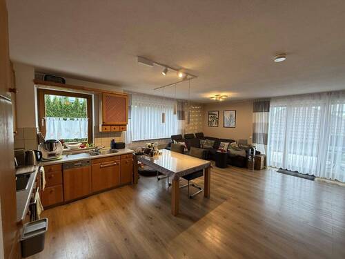 Küche, Ess- & Wohnzimmer - 2 Zimmer Terrassenwohnung zum Kaufen in Pfalzgrafenweiler