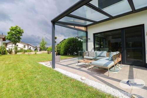 Terrasse - Modernes Wohnen mit Stil - neuwertige Doppelhaushälfte in ruhiger Bestlage