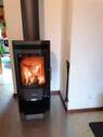 Neuwertiger Kaminofen im Flur - 