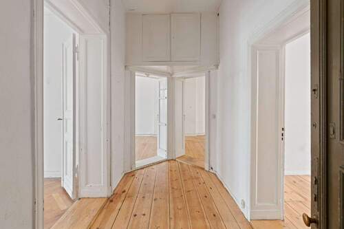Flügeltüren, Dielen, Parkett - Hier werden Altbau-Träume wahr: 168qm mit viel Gestaltungsmöglichkeit