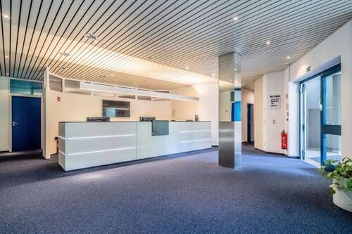 Empfang im Erdgeschoss - 1 Zimmer Büro in München