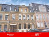 Straßenansicht - Viel Platz für Ihr neues Zuhause!