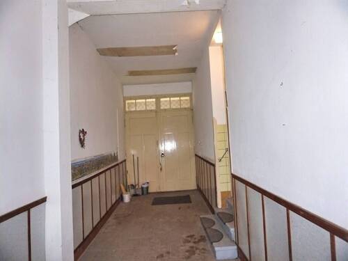 Durchgang EG - Reihenmittelhaus mit 205,00 m&sup2; in Oelsnitz zum Kaufen