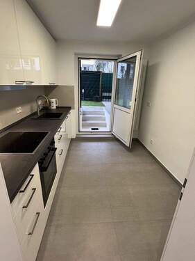 Küche (Ansicht 1) - 2 Zimmer Etagenwohnung in Düsseldorf