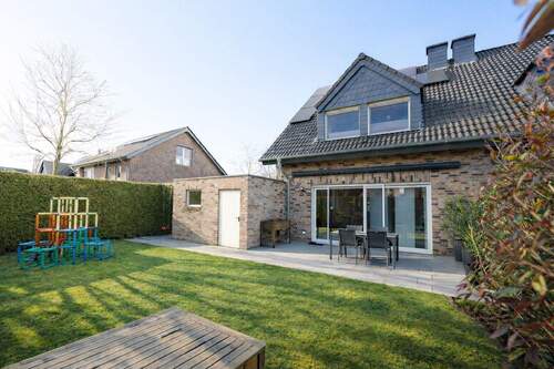 Krefeld - Fischeln - 5 Zimmer Doppelhaushälfte zum Kaufen in Krefeld / Fischeln